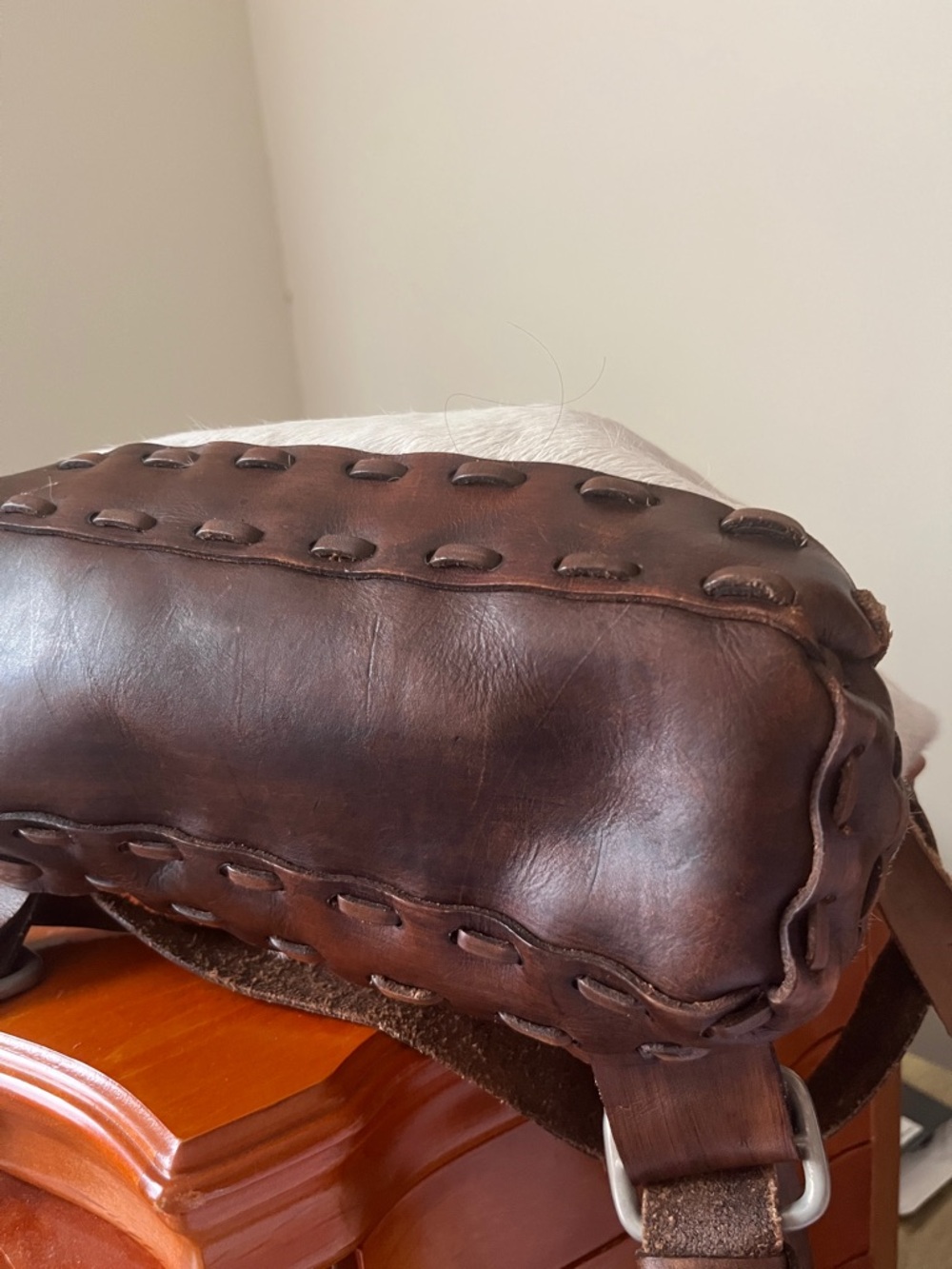 👜 Leather Cowhide Backpack – Vintage Style - Picture 9 of 17